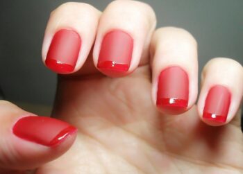 Unhas Decoradas Vermelhas: Elegância e Estilo em Suas Mãos