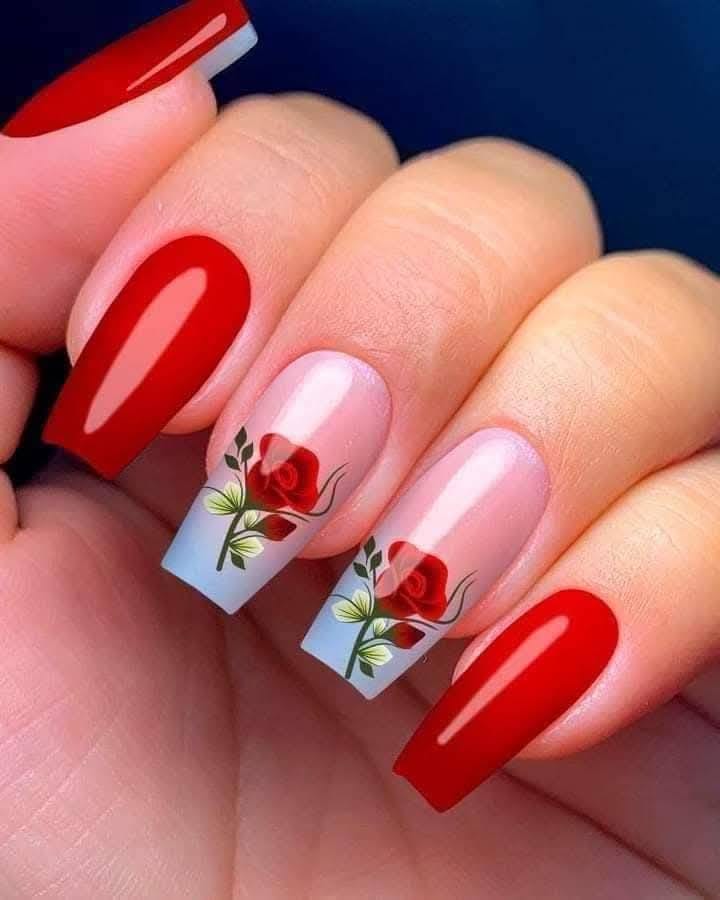 Unhas em gel vermelho oferecem um visual elegante e duradouro. Com brilho intenso e resistência, são perfeitas para ocasiões especiais ou para o dia a dia
