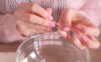 O que é: Amolecedor de Cutículas