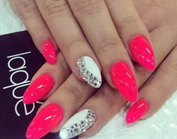 O que é: unhas de gel