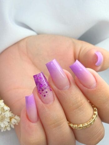 What Are the Risks of a Fiberglass Nail?