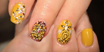 Unhas Decoradas Mostarda: Charme e Sofisticação em Destaque