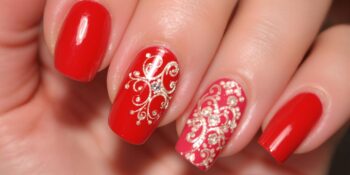 Unhas Decoradas Vermelho Clássico: Elegância e Sofisticação