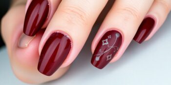Unhas Decoradas Vinho: Charme e Sofisticação em Cada Tom