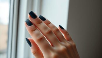 Unhas Decoradas Índigo Profundo: Beleza e Intensidade