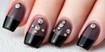 5 modelos de unha bailarina preta decorada para inspirar você